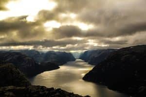 Lire la suite à propos de l’article Quels sont les plus beaux fjords de Norvège ?