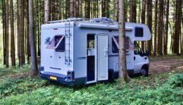 Comment acheter un camping-car avec un petit budget ?