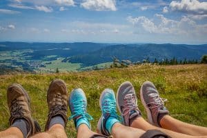 Lire la suite à propos de l’article Comment choisir ses chaussures pour éviter d’avoir mal aux pieds durant une randonnée ?