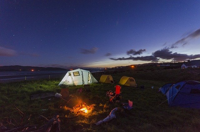 une tente de camping