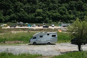 Lire la suite à propos de l’article Comment fonctionne un traceur GPS de camping-car ?