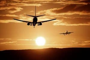 Lire la suite à propos de l’article Comment payer moins cher ses billets d’avion pour la Réunion ?