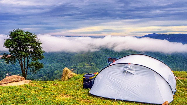 grande tente de camping pour famille