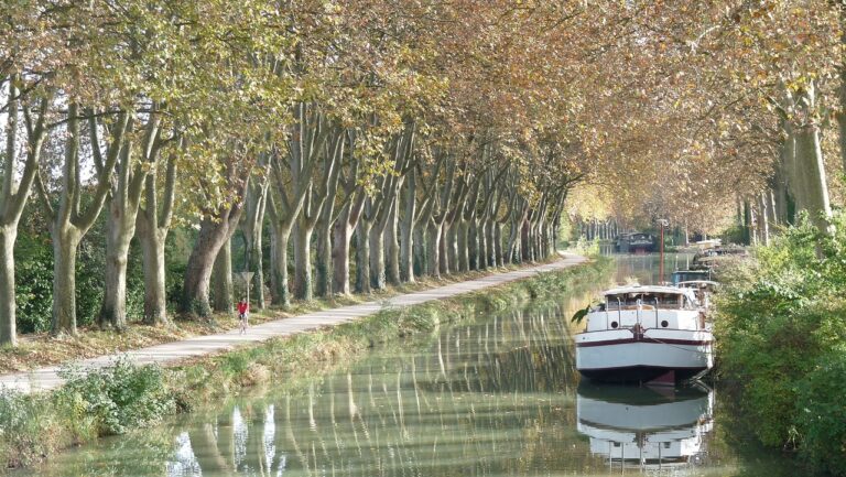 Locaboat : les meilleures croisières fluviales proposées en France