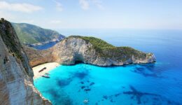 Les plus belles Îles Grecques à découvrir grâce à Jet Tours